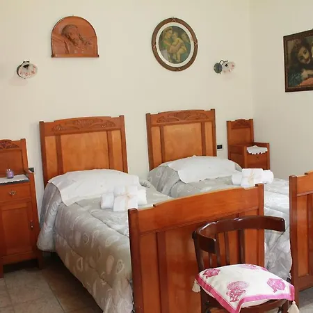 Πανσιόν Da Agnese Locazioni Brevi 2*