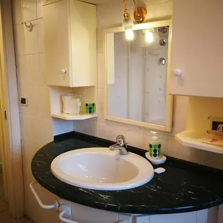 Guest house Da Agnese Locazioni Brevi 2*